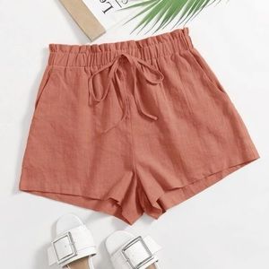 SHEIN Waist Shorts with Pockets